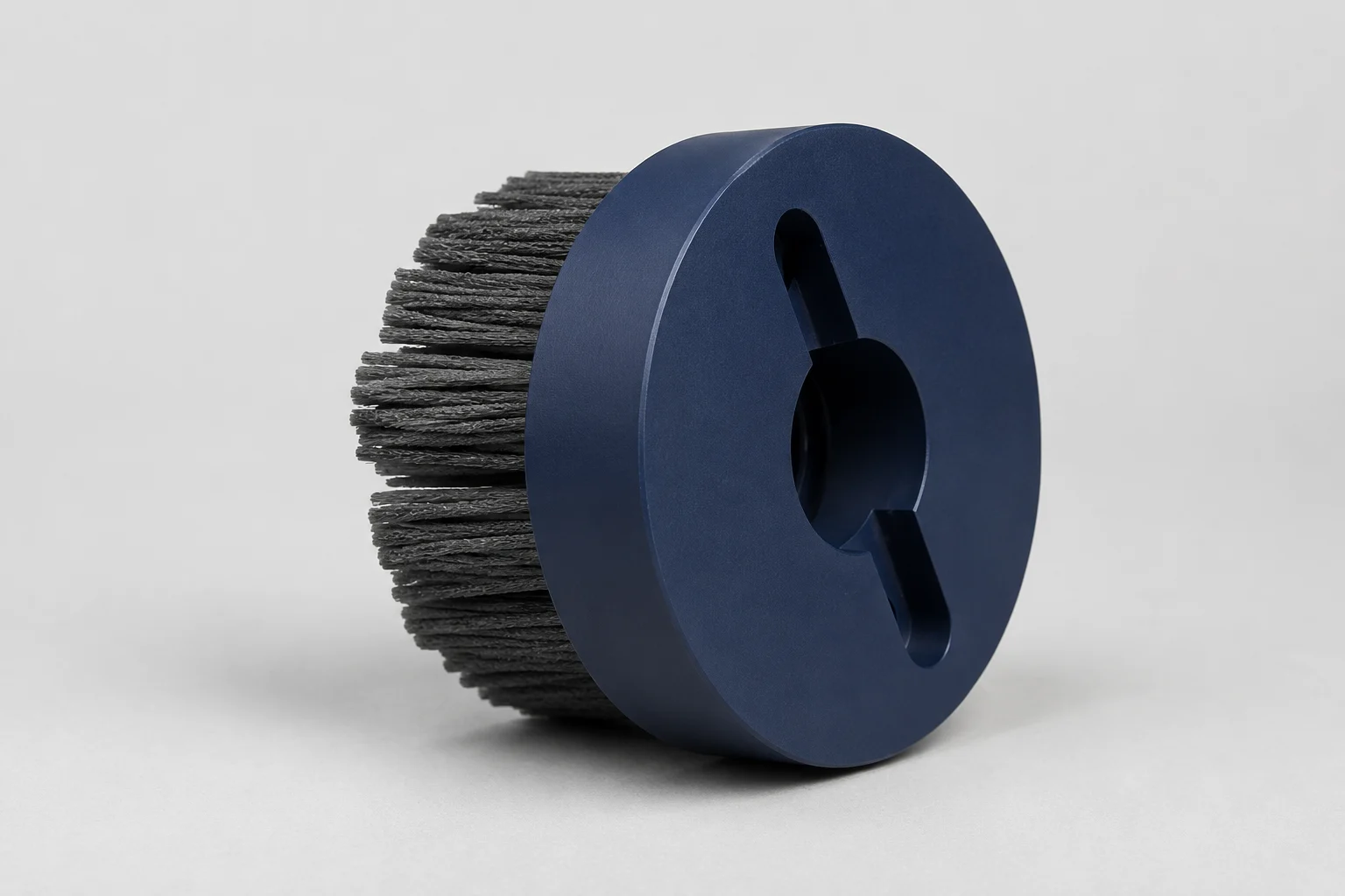 Disc brush with shell mill keyed holder mount