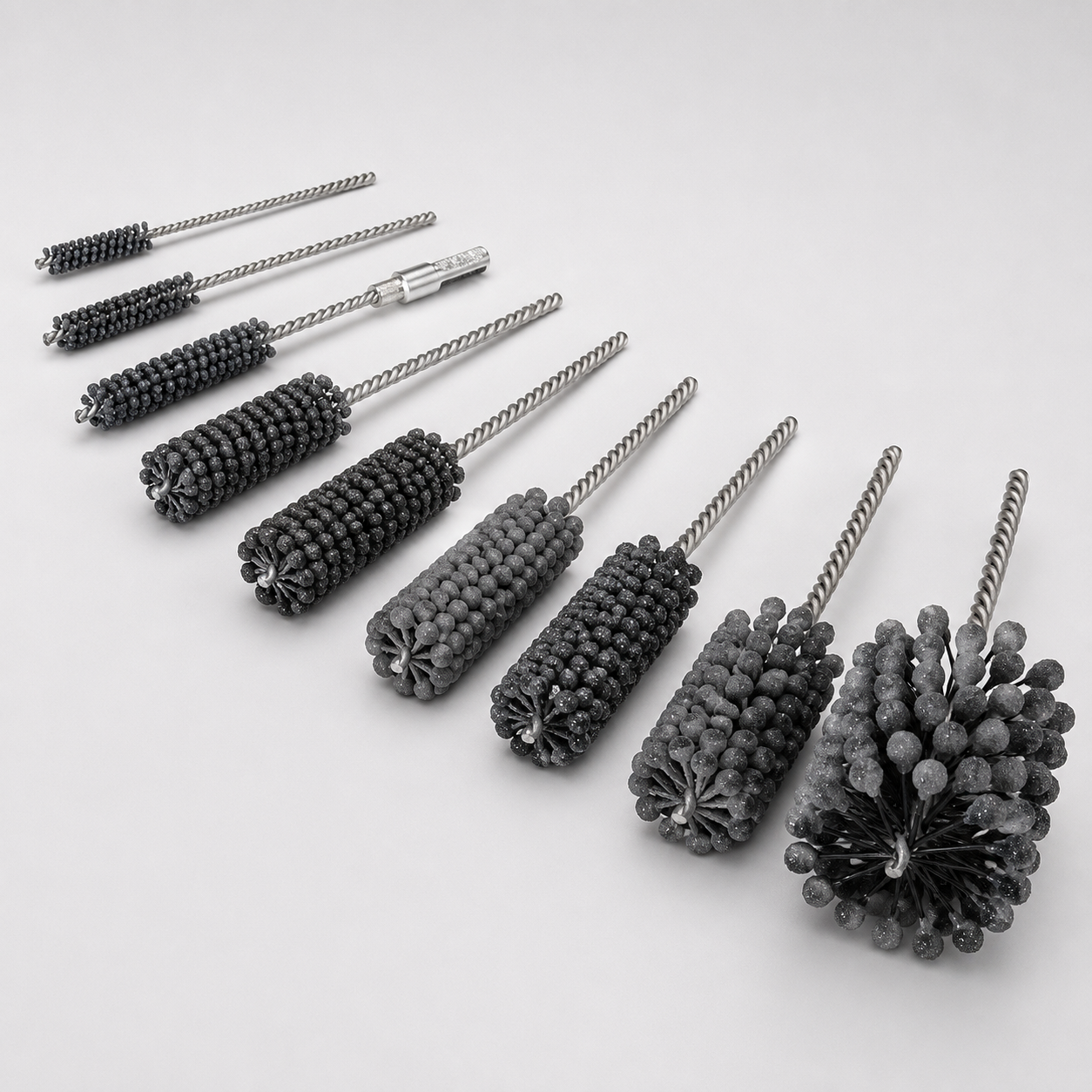 Industrial honing brush abrasive grit range for bore finishing
