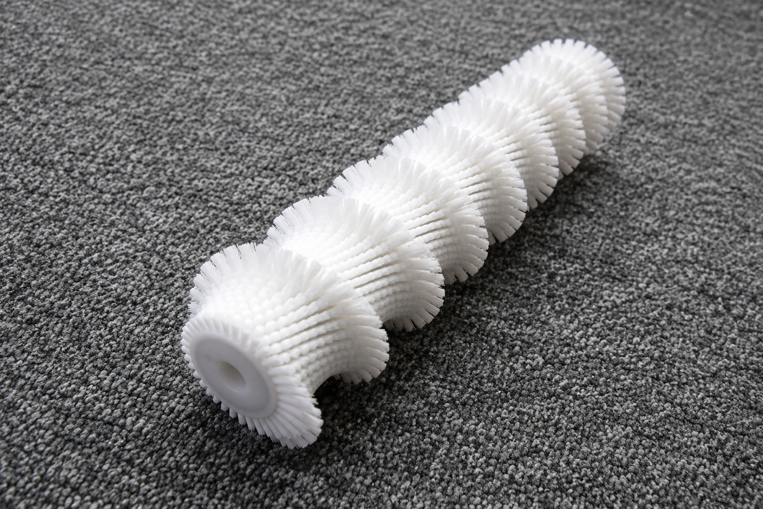 Industrial egg washing cylinder brush for food-processing equipment