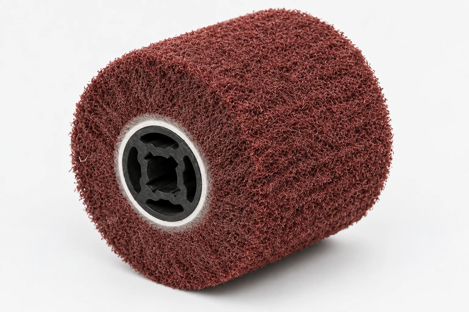 Unitized non-woven abrasive roller with support tube