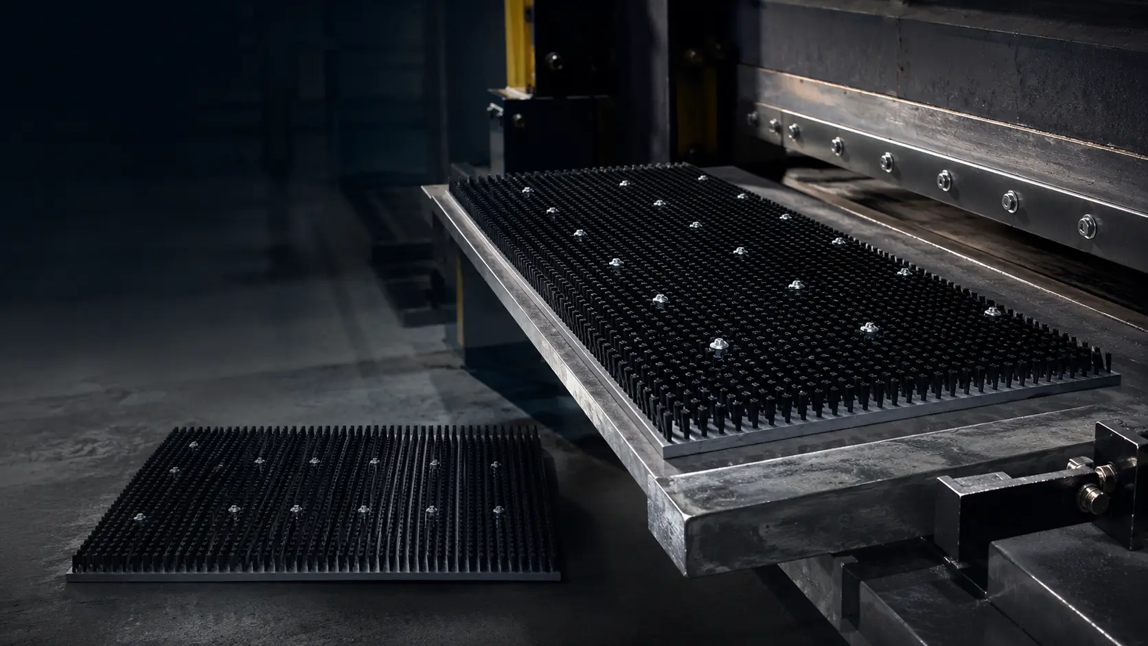 Custom mounted panel brushes arranged for OEM equipment wiping, guiding, and sealing support