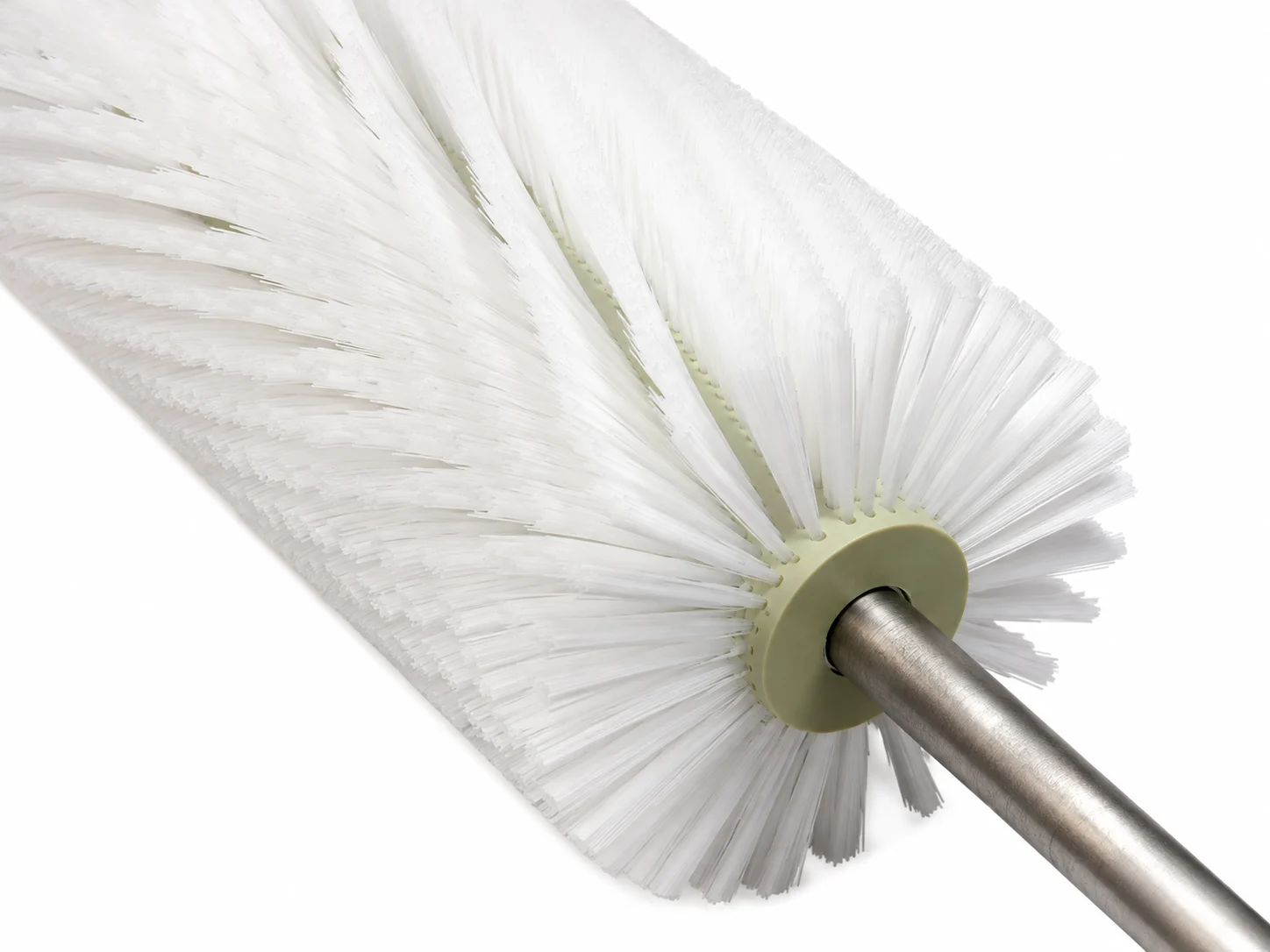 Polypropylene filament cylinder brush for wet cleaning and washing applications