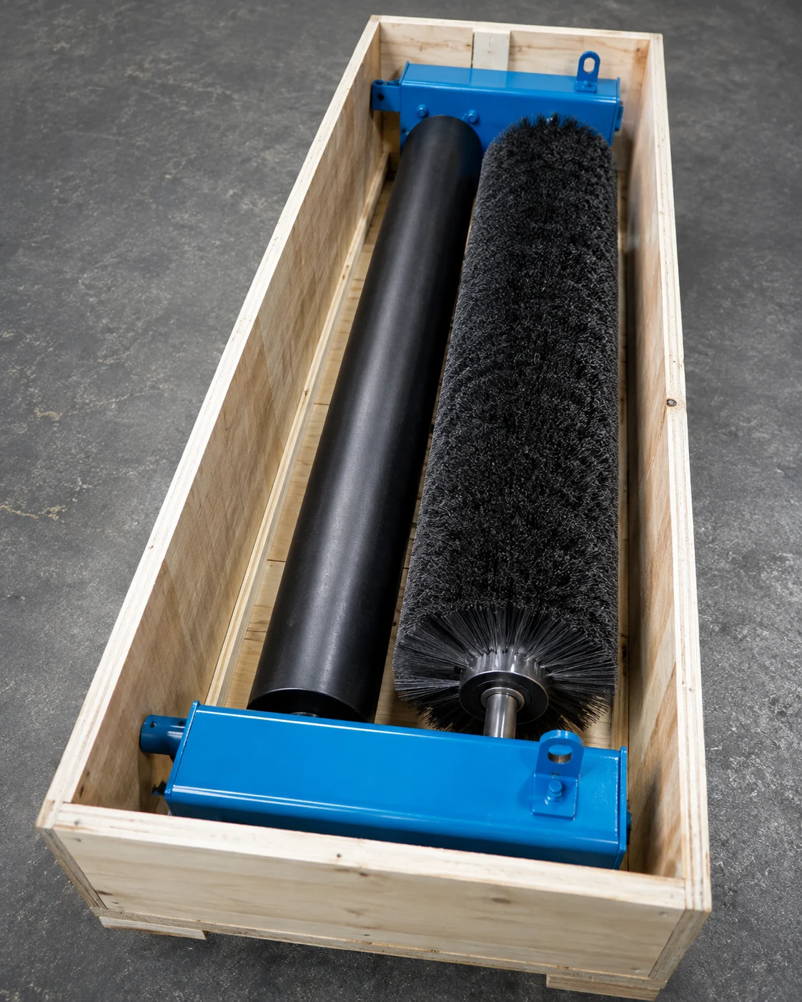 Long roller brushes packed for protected transport